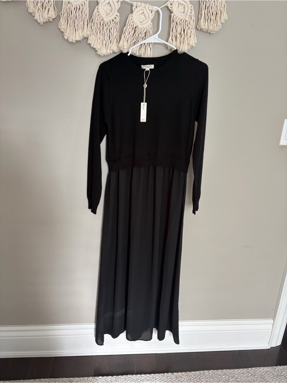 Max Studio Black Long Sleeve Maxi Dress